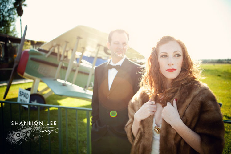 airplane engagement photography