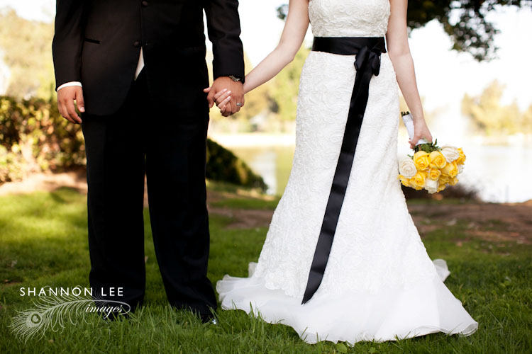 yellow wedding bouquet