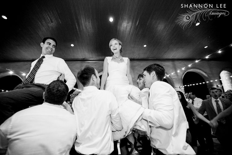 wedding hora dance