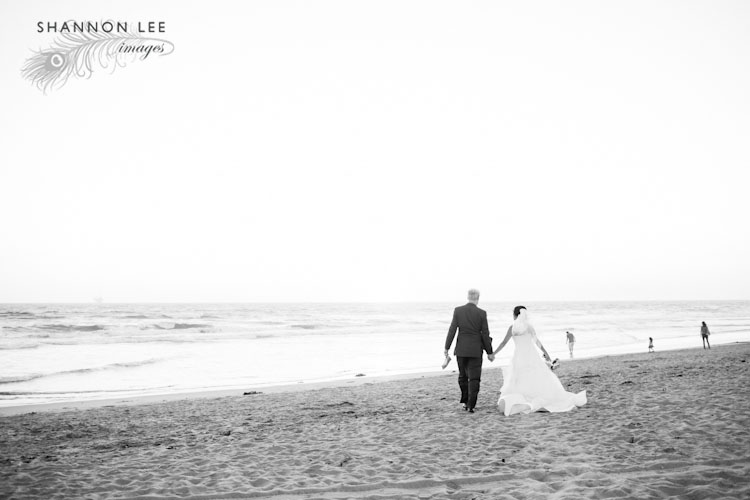 beach wedding photographer