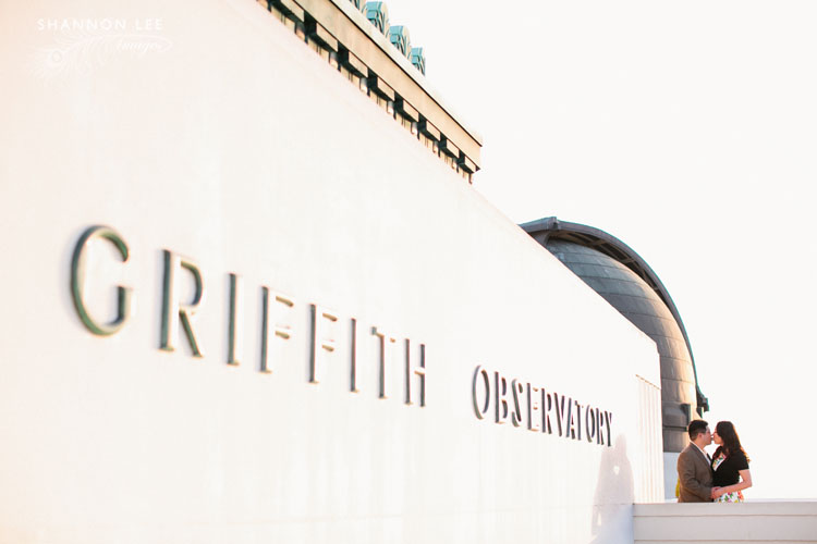 engagement photographer griffith observatory