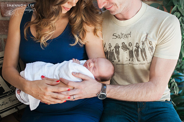 la-newborn-photographer-212 family newborn photographer