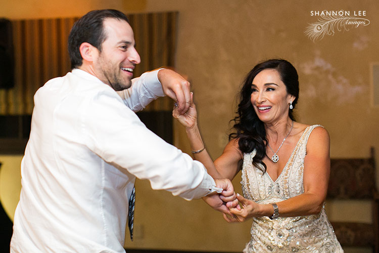 kenwood-inn-sonoma-wedding-photographer-144 kenwood inn wedding reception photographer