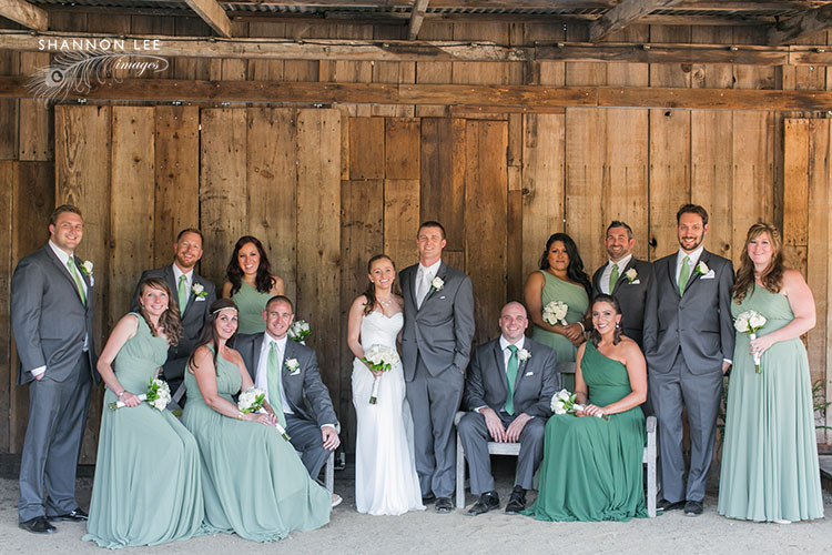 unique wedding party poses