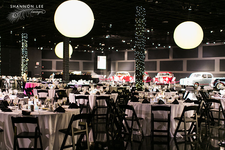 st-louis-wedding-photographer-138 kemp auto museum wedding reception