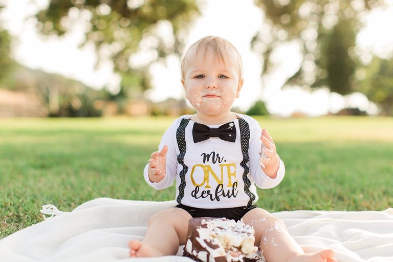 andrew is one! (part one) | los angeles cake smash photography